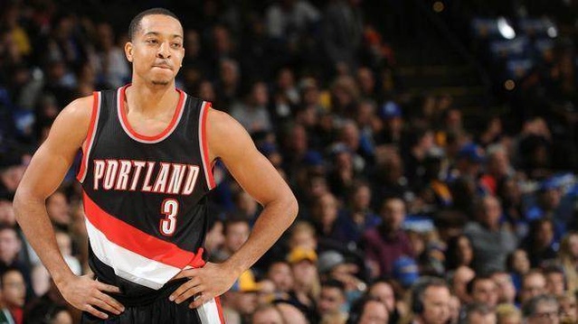 进行不断的 进行不断的