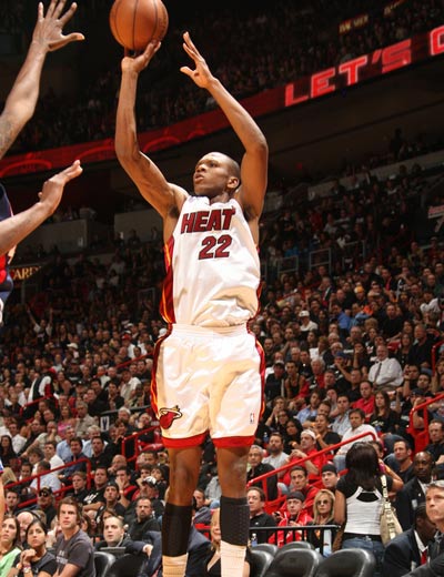 伍的对决中 伍的对决中